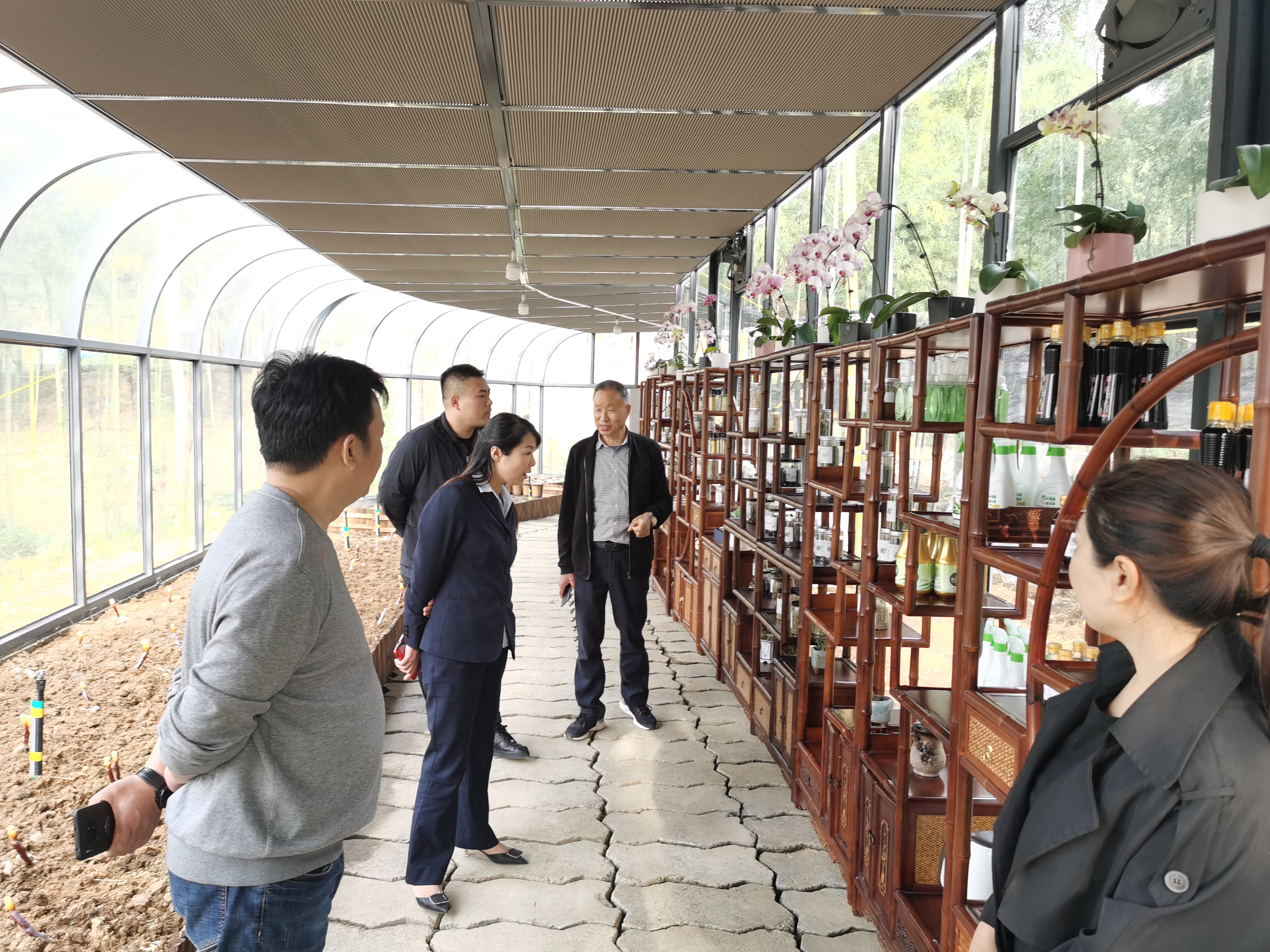 集團總裁助理胡晨亮赴安吉余村考察 謀求“數字浙北”發(fā)展新路徑